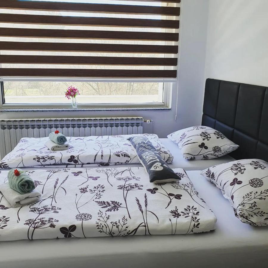 Apartments Arna Visoko Exterior foto